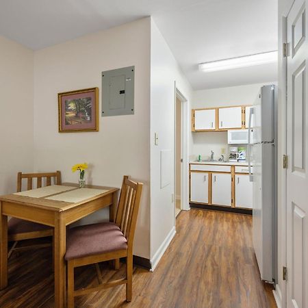 Affordable Suites Γκρίνβιλ Εξωτερικό φωτογραφία